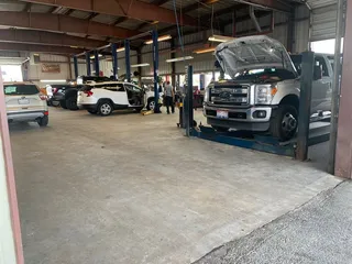 Commercial Motor Co