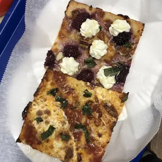 Grandma Pizza