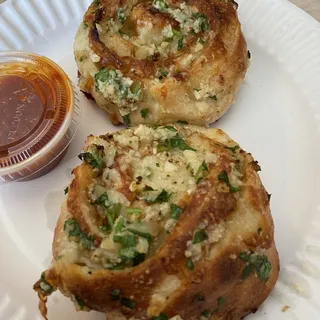 Garlic & Cheese Pinwheels