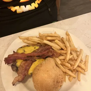 Plain Bacon cheeseburger with fries...