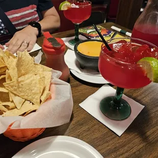 Chips n cheese, strawberry margaritas