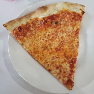 Cheese pizza. I've had better, but it passes.