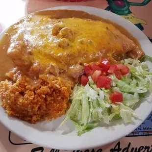 Stuffed Sopapilla with green chiles sauce