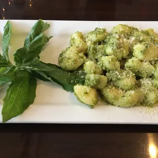 Pesto Gnocchi
