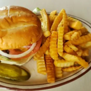 The $7 cheeseburger with frys with a tasty char broiled flavor, how grilled meat should taste.