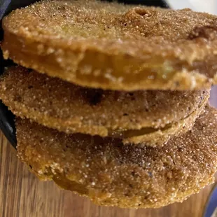 Fried green tomatoes