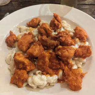 Buffalo Mac and cheese