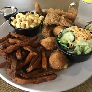chicken wings and fried chicken, food