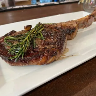 Tomahawk Ribeye