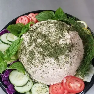 Smoke chicken native Pecan Salad