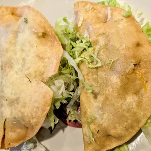 1 beef and 1 chicken crunchy taco