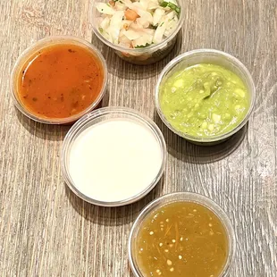 Salsas, guacamole, sour cream, and pico de gallo. Paid extra for the sour cream and guacamole.