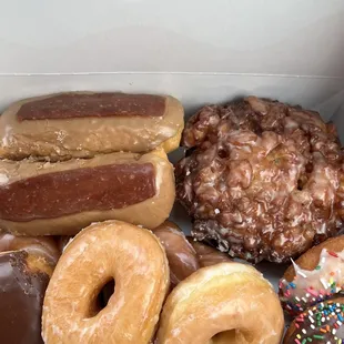 donuts, food, dough desserts