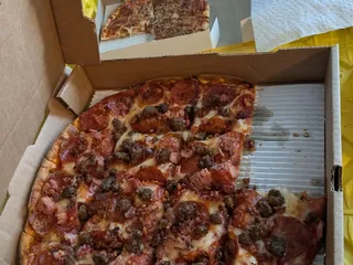 Amy's Pizza