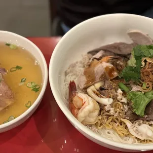 Soup With bone dry noodle
