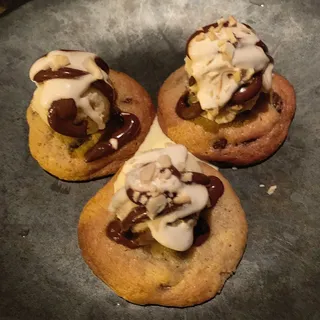 Chocolate Chip Cookie