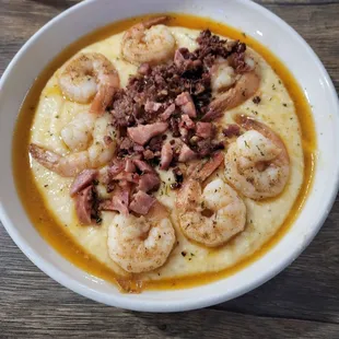 Shrimp Sausage Bacon Grits