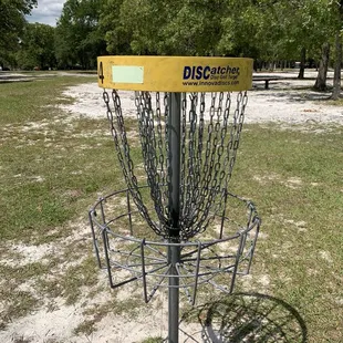 Disc golf net