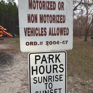 Great park ...but...  no pets allowed.