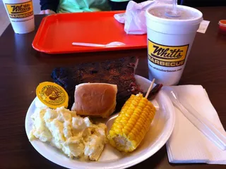 Whitt's Barbecue-Ashland City