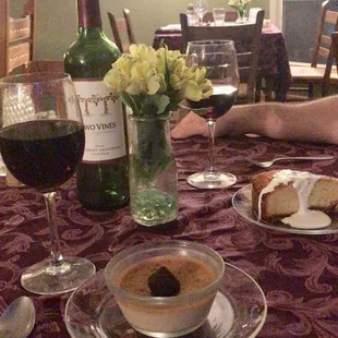 Our desserts (tbh, this review was way over due and I forgot what they were but remember they were really good )