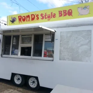 Ron D&apos;s Style BBQ Madisonville