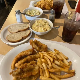 lake perch and cod - great portions - great service - great taste - great price !!!!!!!