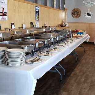 They open at 8am and the breakfast buffet isn&apos;t ready until about 8:30.