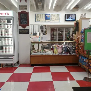 a checkered floor in a restaurant