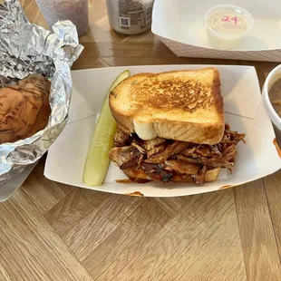 Pulled Pork Sandwich