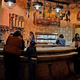 Mobile order pick up