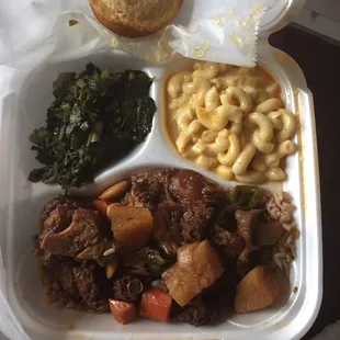 They make a lot of this in Jamaica ox tails are the bomb so I'm really looking forward to this dish