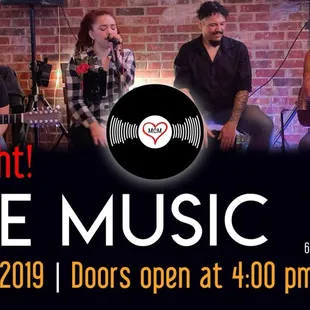 live music at rooftop lounge