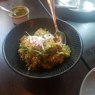 Avocado & Chickpea Bhel