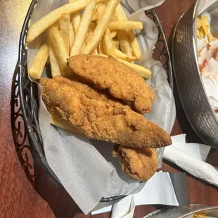 Kids chicken fingers