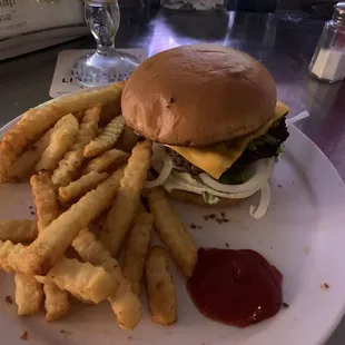 HATCH GREEN CHILI CHEESEBURGER