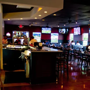 sushi and sashimi, interior