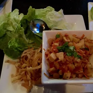 Thai Chicken Lettuce Wraps
