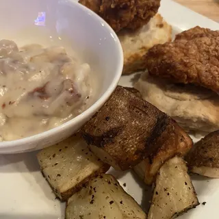 Crispy Fried Chicken Biscuits & Gravy