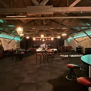 Piano Bar