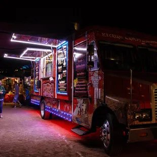 zombie walk sacramento 2016