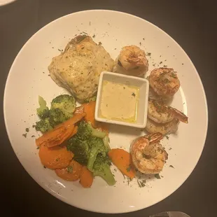 Grilled Shrimp and Scallops