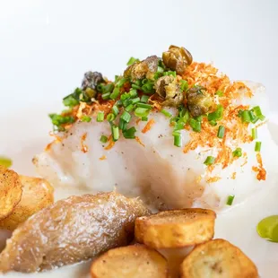 Icelandic Cod | Potato-Leek | Fingerlings | Capers