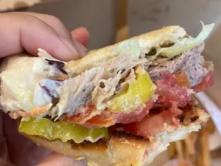 Toma Mojo Grill