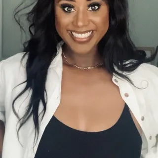 Deneysha P.