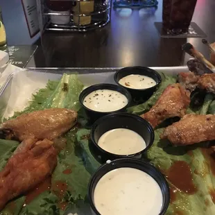 Wingo night. The pineapple habanero..mmmmmmm!