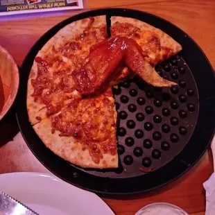 BBQ chicken pizza
