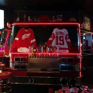 Hockey town in the desert