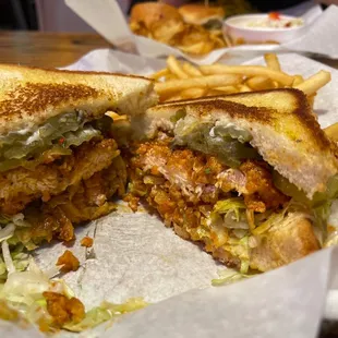 Texas Hot Chix Sandwich