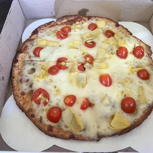 White pizza, cauliflower crust. They didn't have spinach.